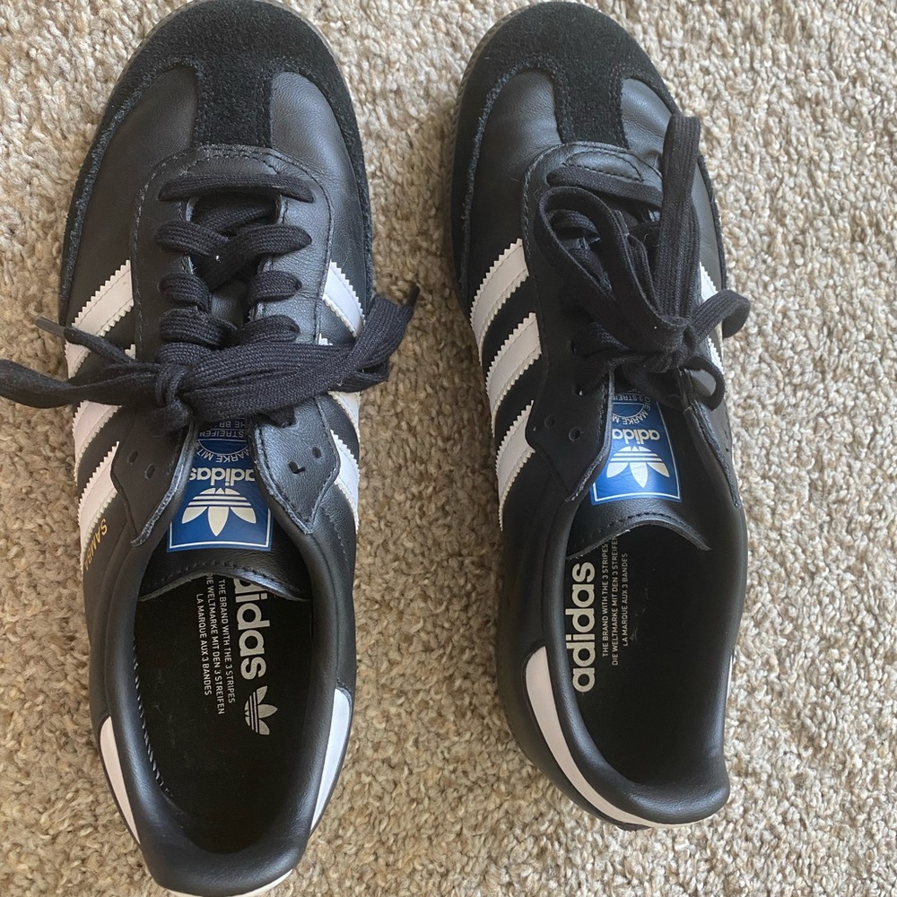 Adidas OG Sambas - Black and White - Size US M8 / W9